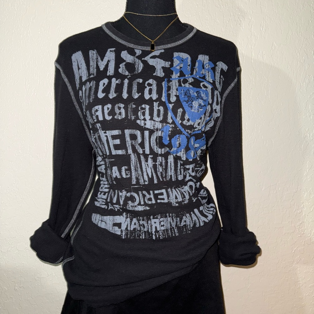 Vintage American Rag Black and Blue Graphic Sweater